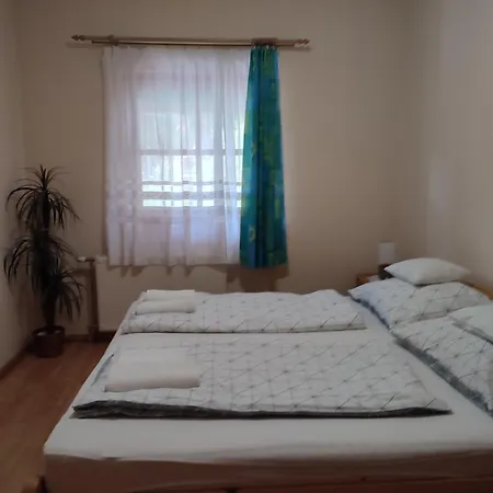 アパート Marika Apartmanhaz *