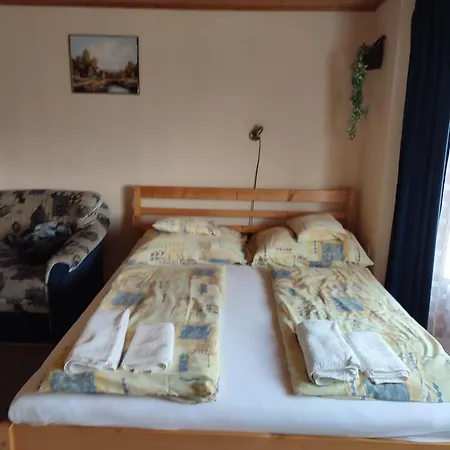 Marika Apartmanhaz ザラカロシュ