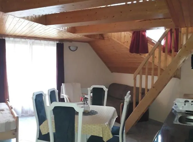 דירה Marika Apartmanhaz